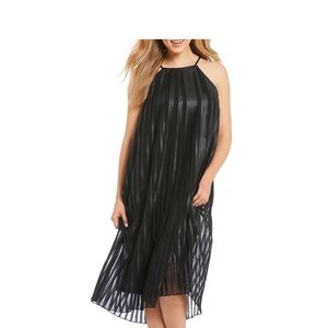 0016NWT Sugar Lips midi dress